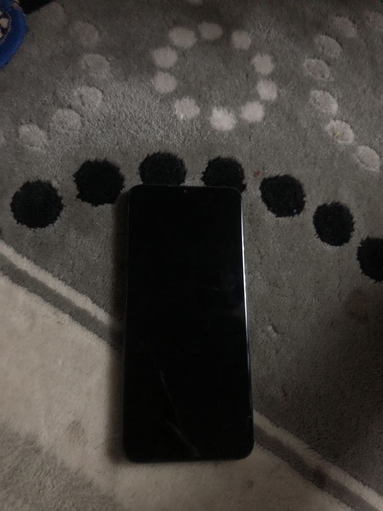 Продаеться realme 6i