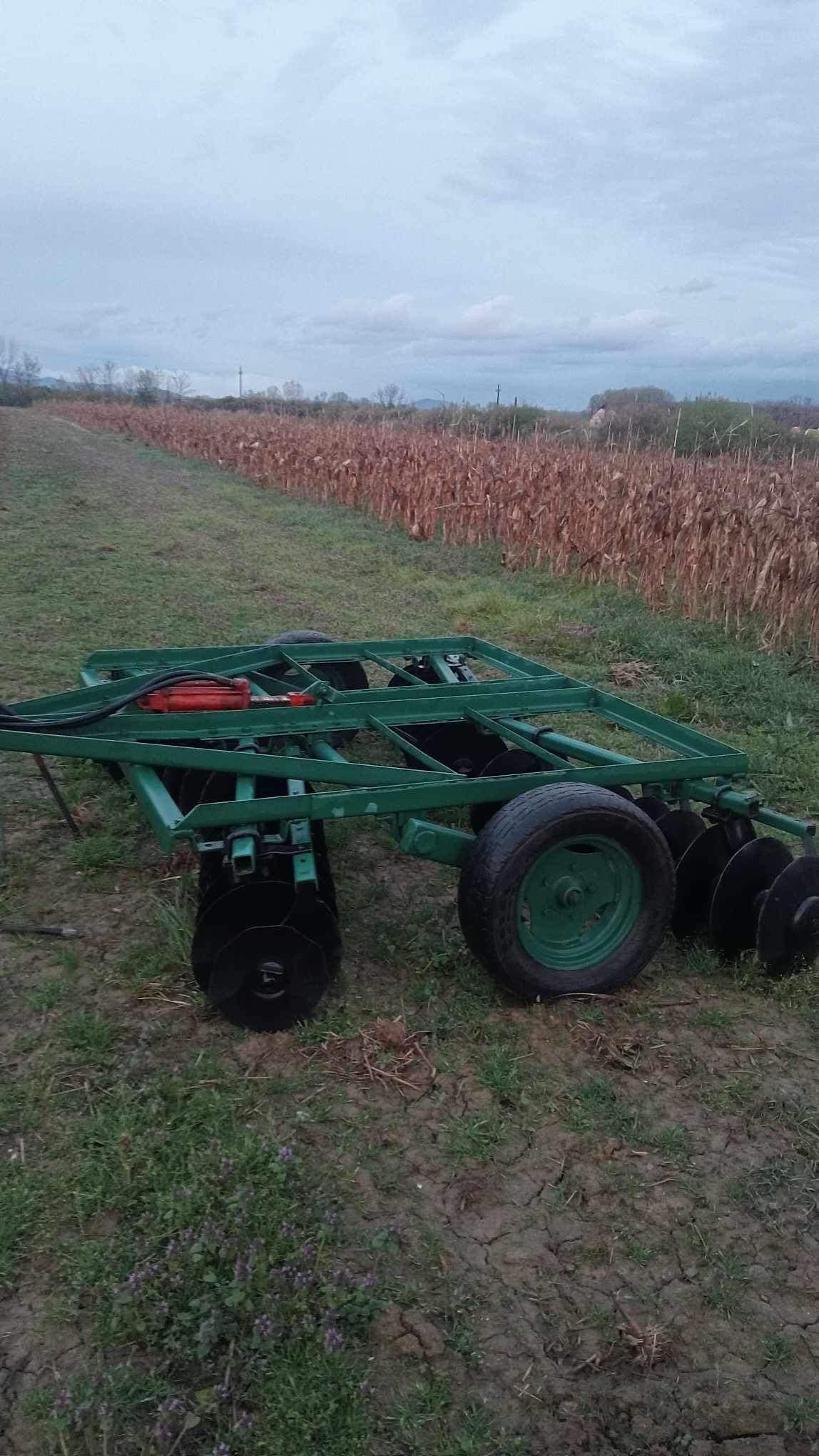 Disc tractor de vânzare