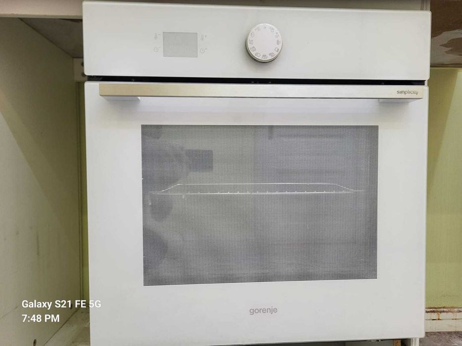 Продам духовку и вытяжку Gorenje