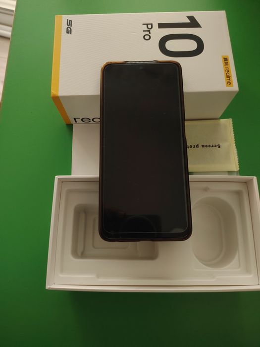 Vând telefon Realme 10 PRO 5G