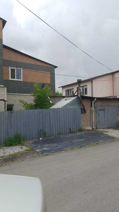 Коттедж в восточной части города