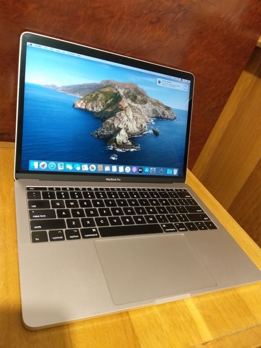 Vand macbook Pro i5 2017 ( 10/10)