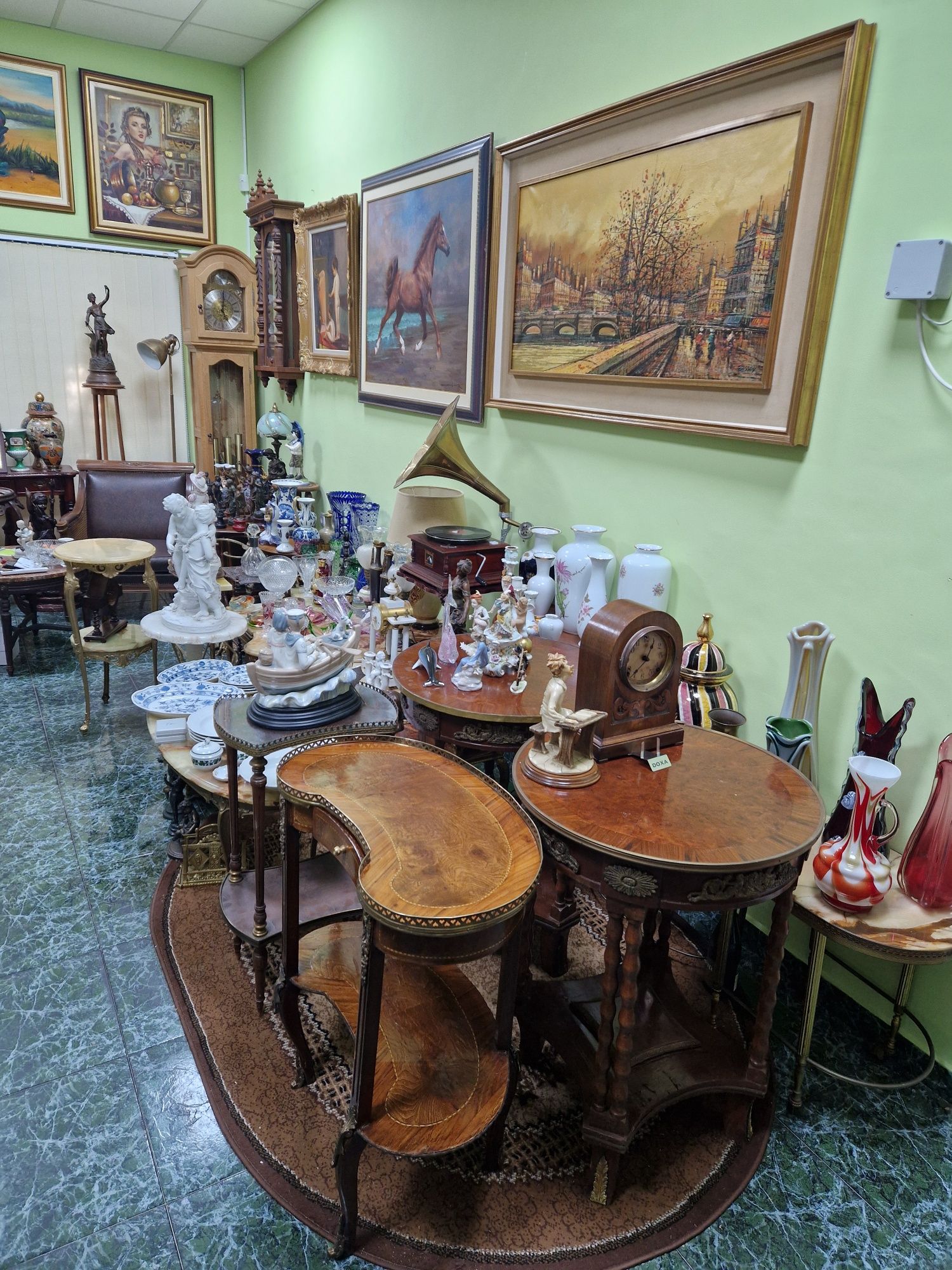 Страхотен рядък антикварен немски порцеланов свещник Dresden