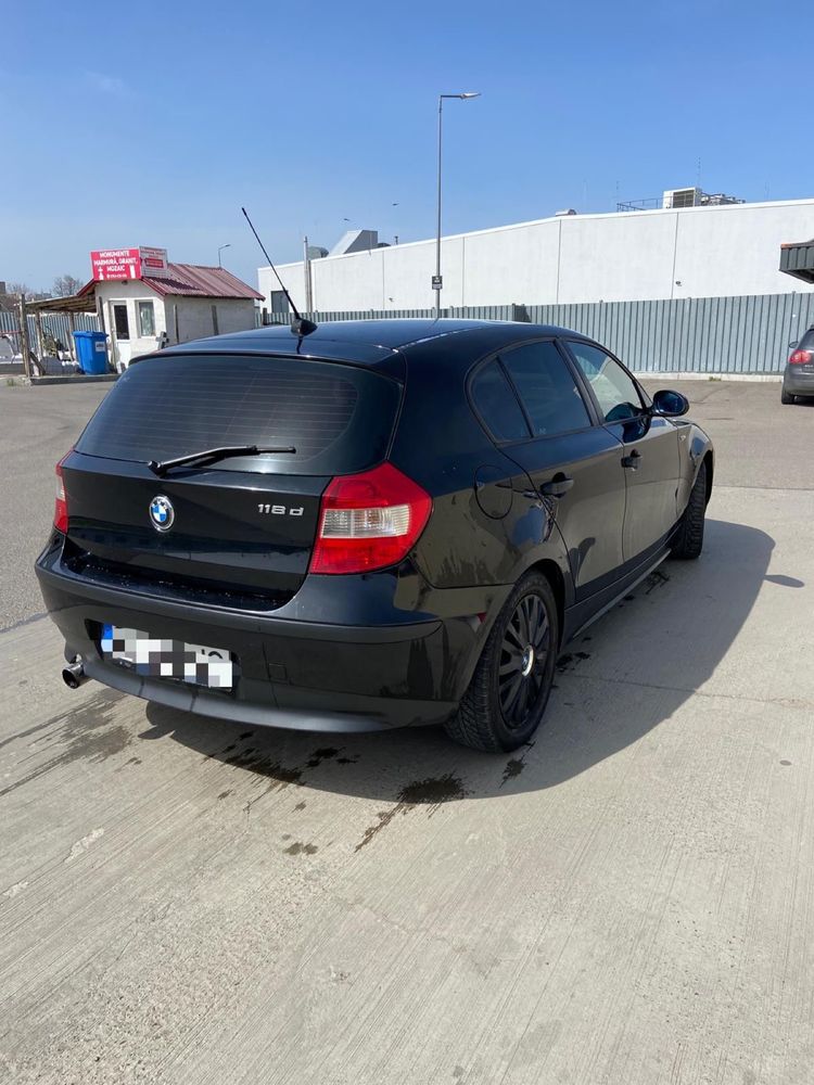 Propritar vand Bmw seria 1