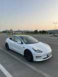 Tesla model 3 SR+