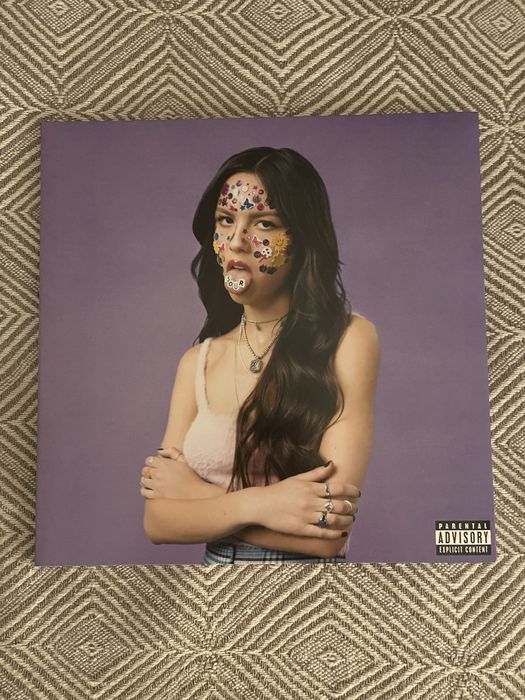Olivia rodrigo sour vinyl
