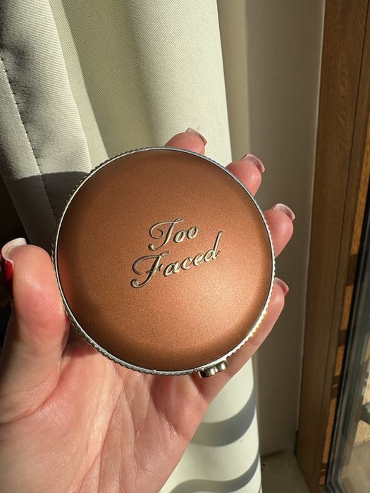 Too faced, бронзер и руж