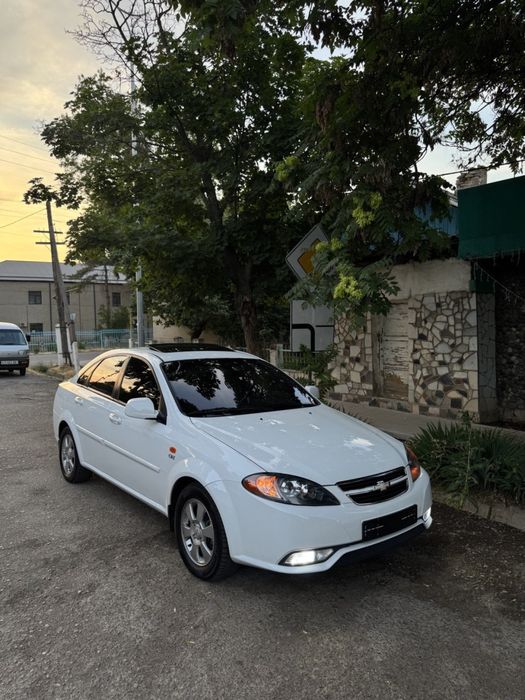 Gentra с наворотами на 5000$