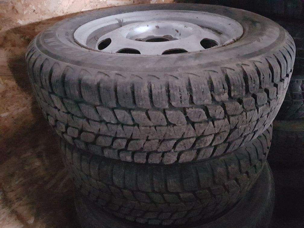 Anvelope auto moto 195/65/15, 185/50/16, 205/55/16, 165/70/14, etc