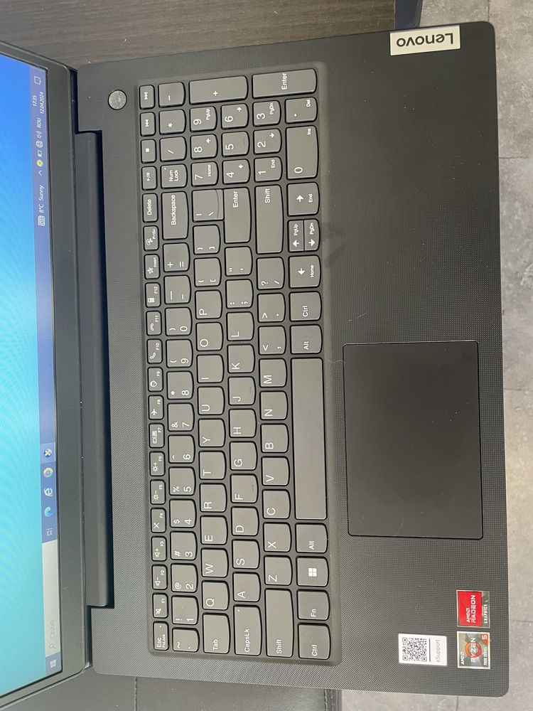 Laptop lenovo v15 g4 factura 2024 amd ryzen 5 7520u