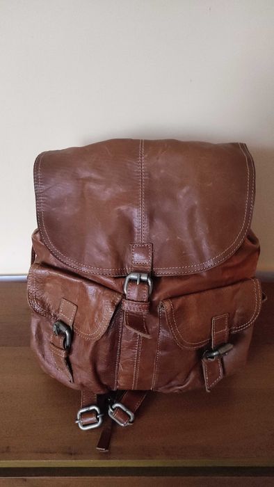 Раница от естествена кожа