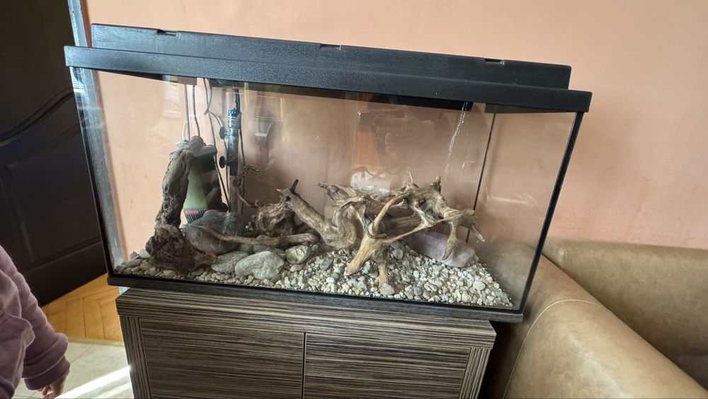 Аквариум 70L. с помпа
