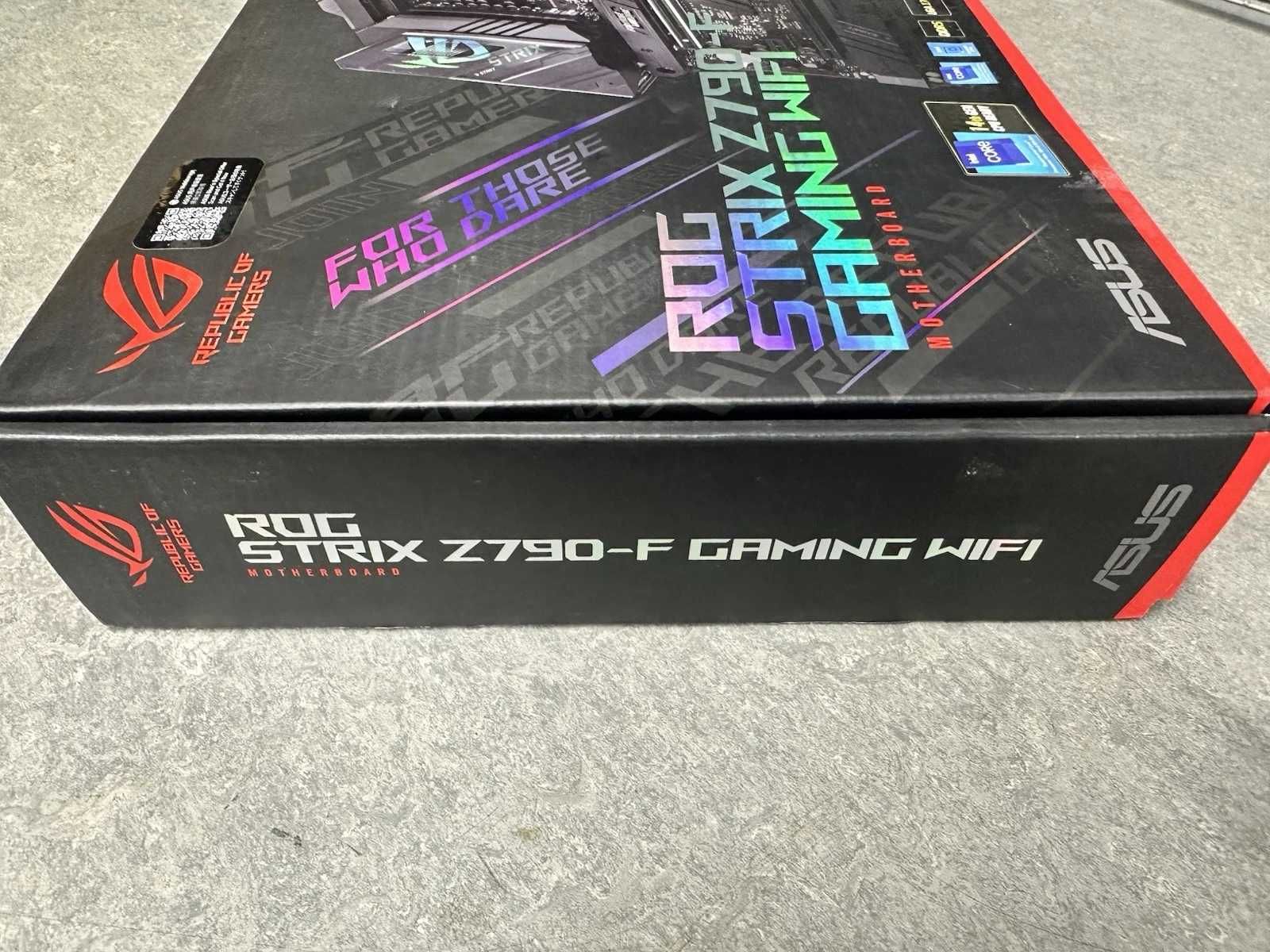 Дънна платка ASUS ROG Strix Z790-F Gaming WiFi 6E LGA 1700