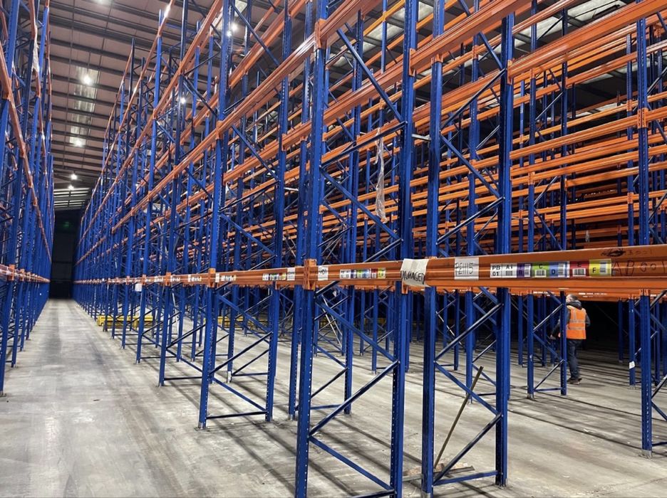 Rafturi metalice industriale