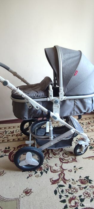 Срочно!  Продаётся Коляска BEBECOO 2-1