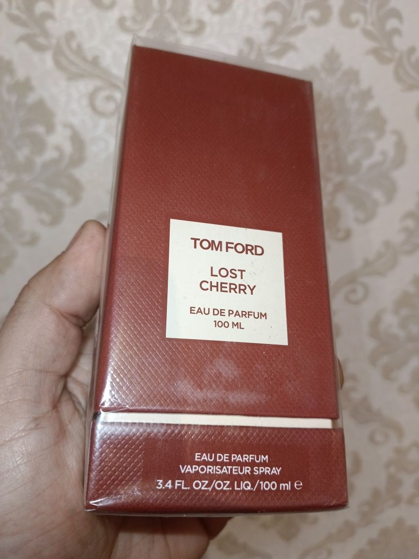 Срочно продам новый духи TOM FORD lost cherry и tobacco vanille