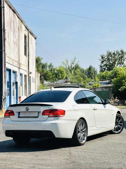BMW Seria 3 320d E92