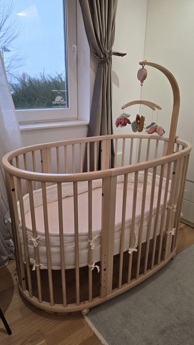 Pătuț Stokke, saltea, husa, cearceafuri, apărătoare laterală, carusel