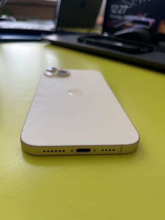 iPhone 15 Plus 128GB с 1 година гаранция