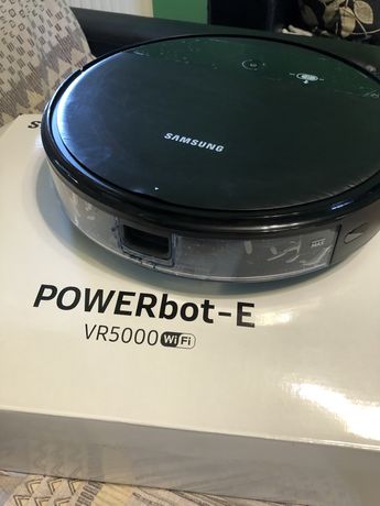 Aspirator ca nou marca Samsung powerboot-e VR 5000