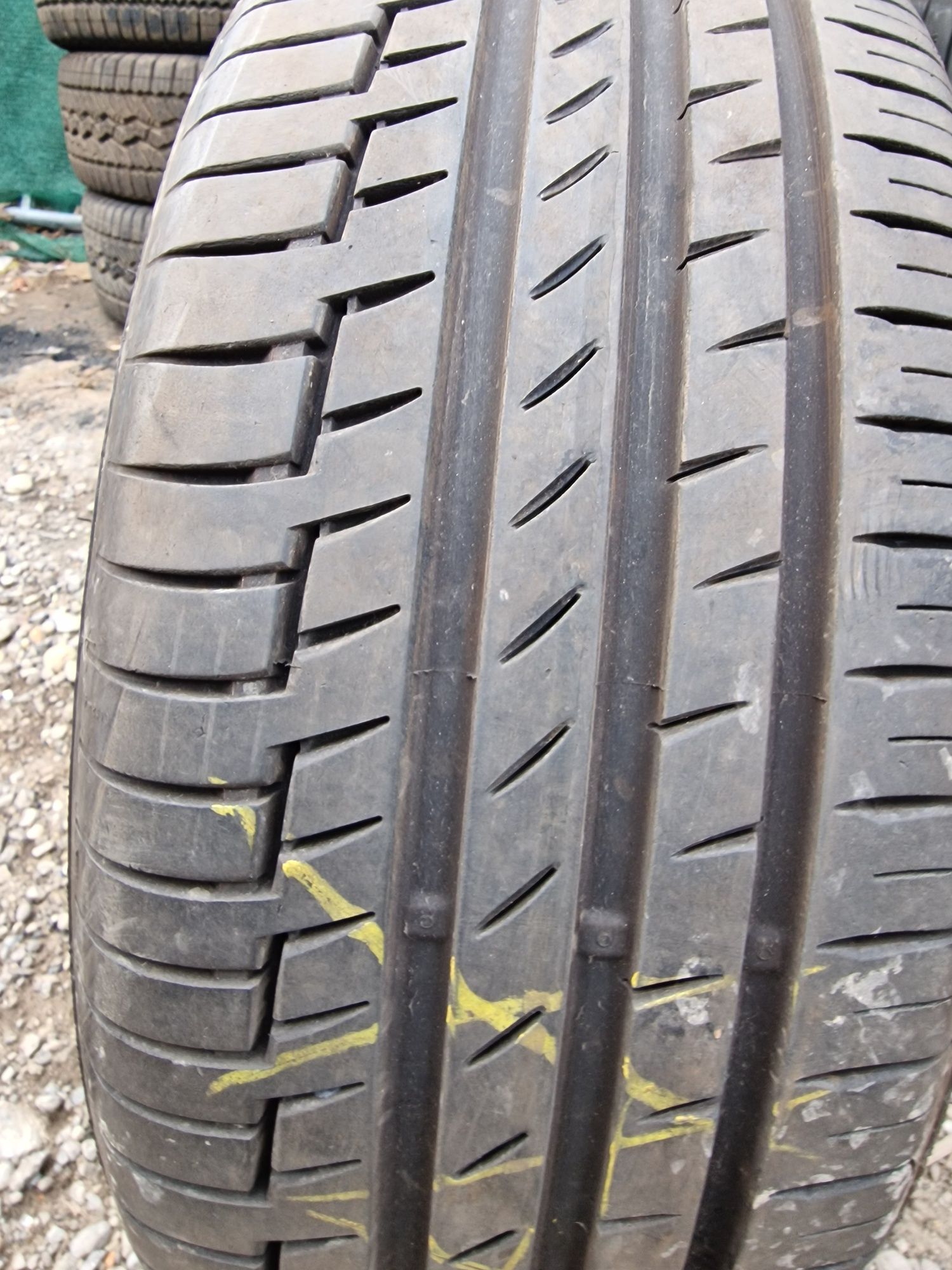Anvelopă 215/50R17 marca Continental, DOT 2022