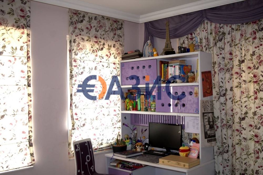 Градска къща в луксозен комплекс "Виктория Хилс" в Поморие, България,