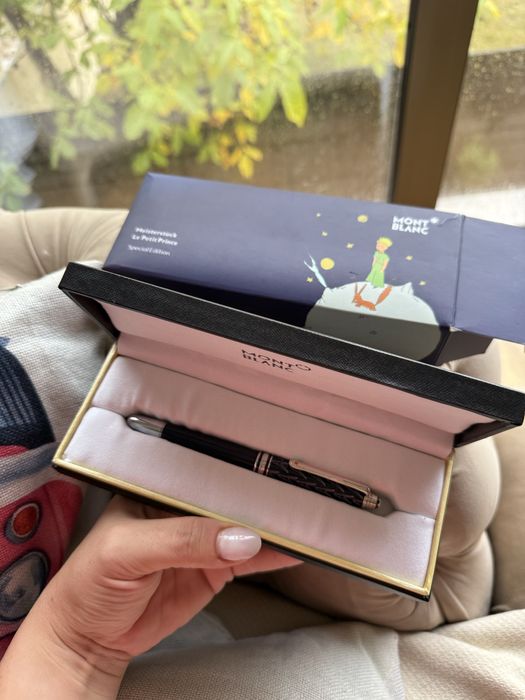 Stilou cu penita de aur mont blanc- editie limitata Le petite prince