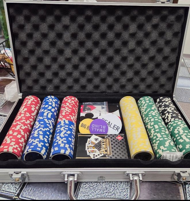 Set poker premium