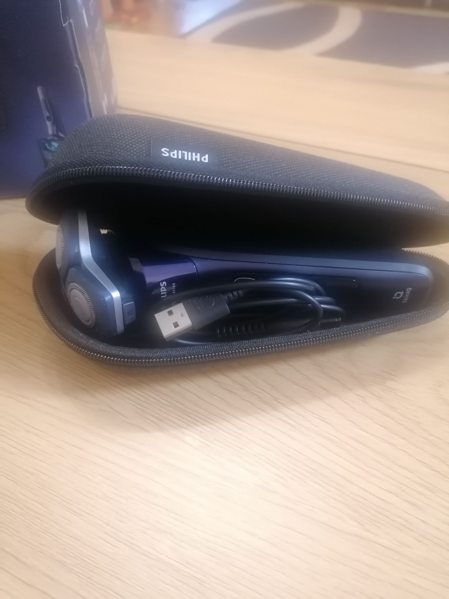 PHILIPS 7000 с гаранция