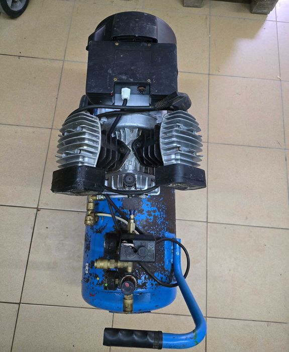 Компресор за въздух GŰDE 400/10/50C