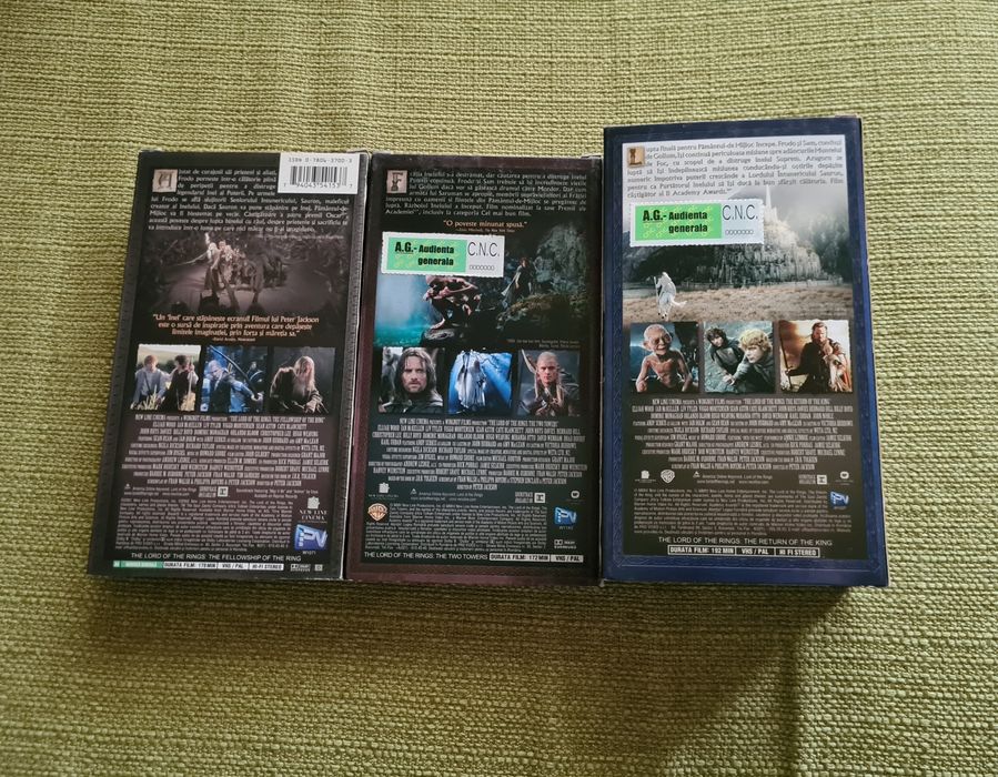Trilogia Stapanul Inelelor The Lord Of The Rings Filme Film VHS Caseta