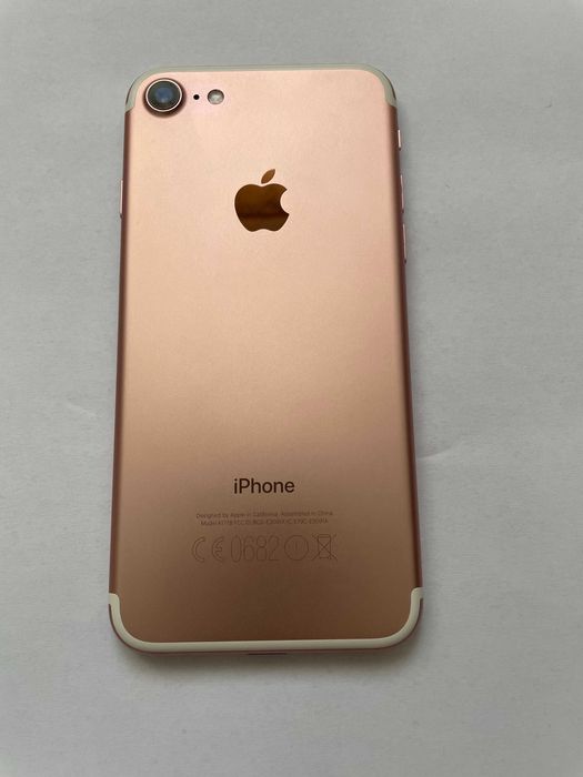 iPhone 7 128GB Rose Gold impecabil