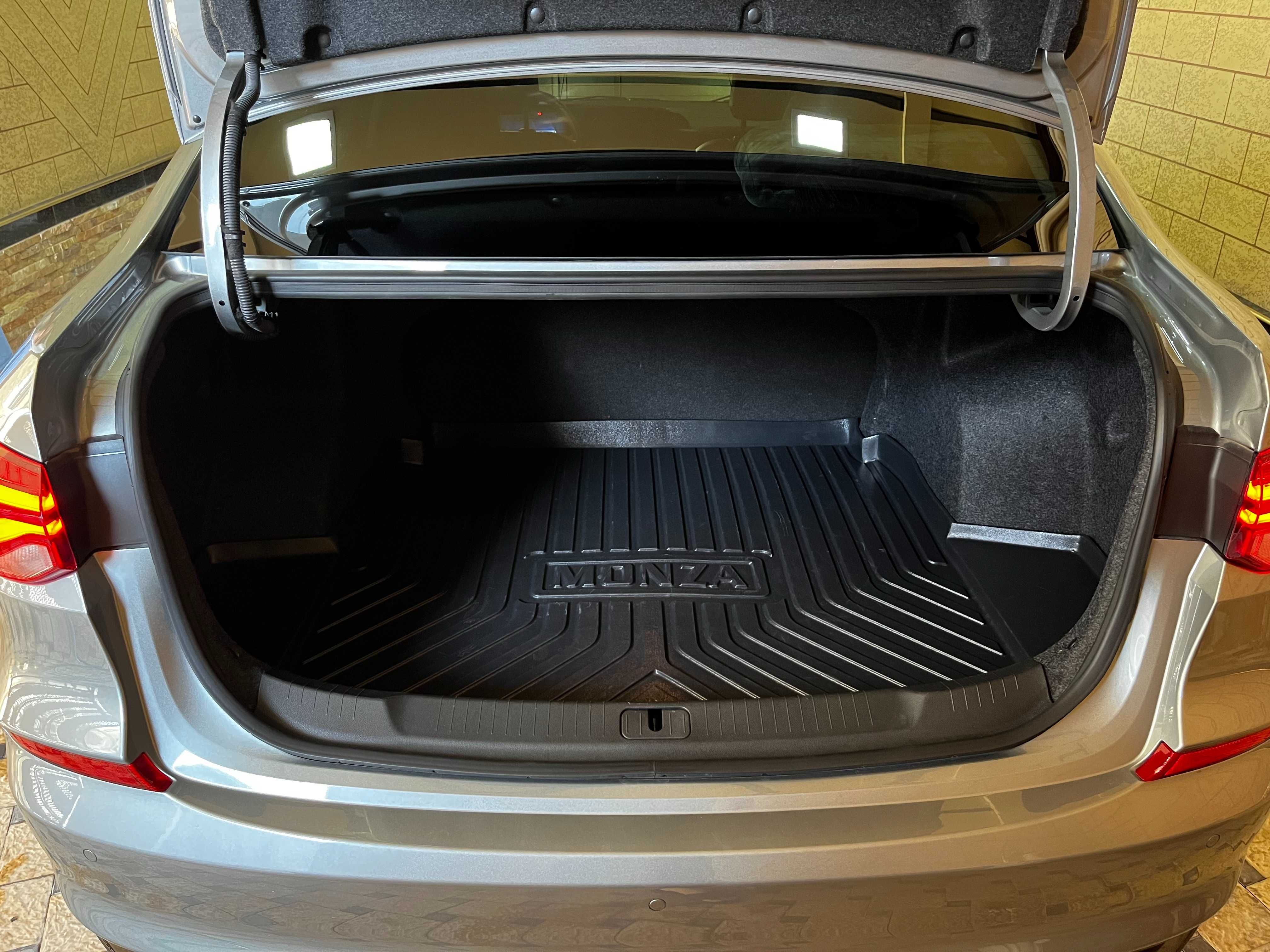 Monza 1.3 Turbo Full Grey