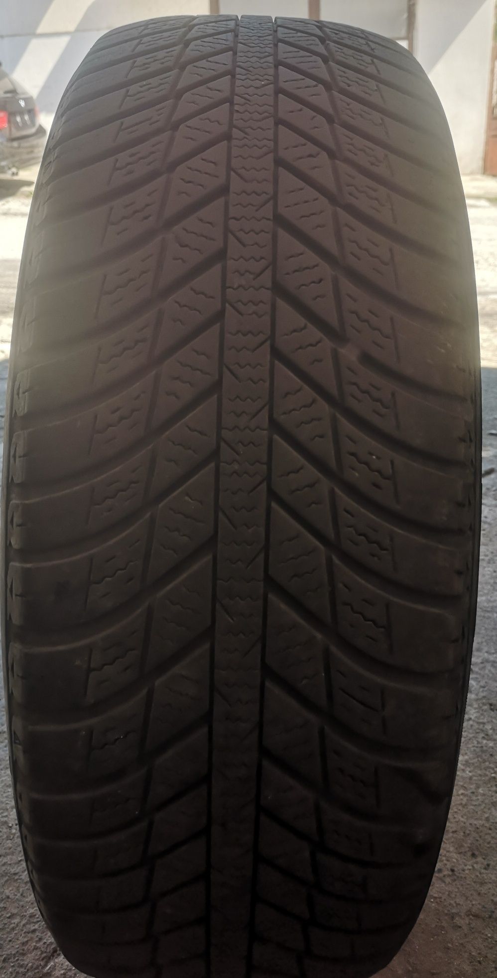 Всесезонни гуми NEXEN 225/60/18