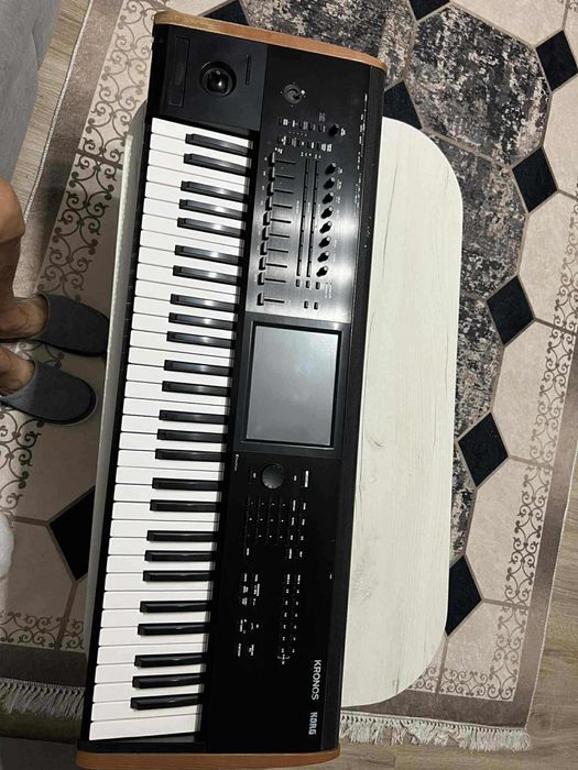 Korg Kronos 2 – 61 Key stare perfecta de functionare