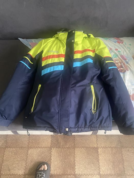 Продам лыжный костюм