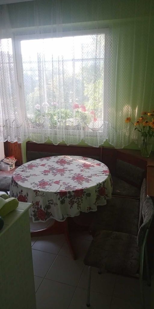 Продава се Тристаен апартамент в Шумен, Добруджански - 88 кв.м за 1073 €/кв.м - Снимка #7
