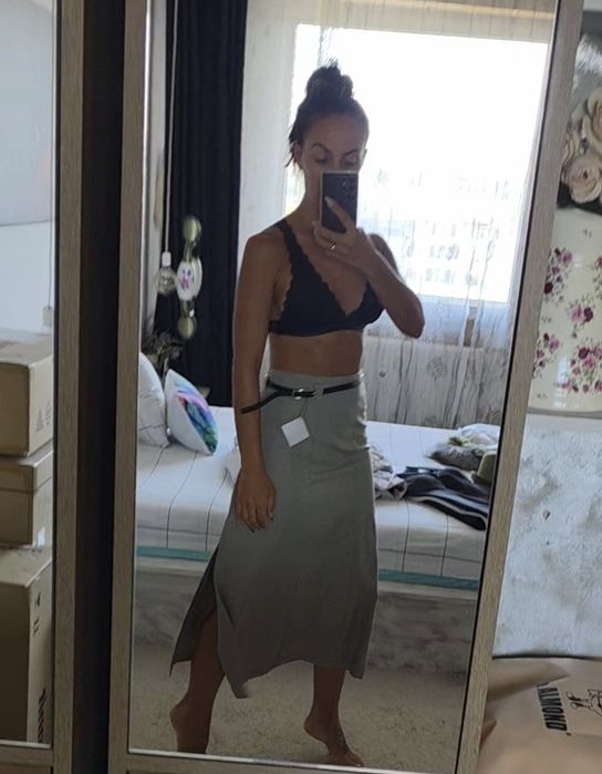 Пола ZARA чисто нова