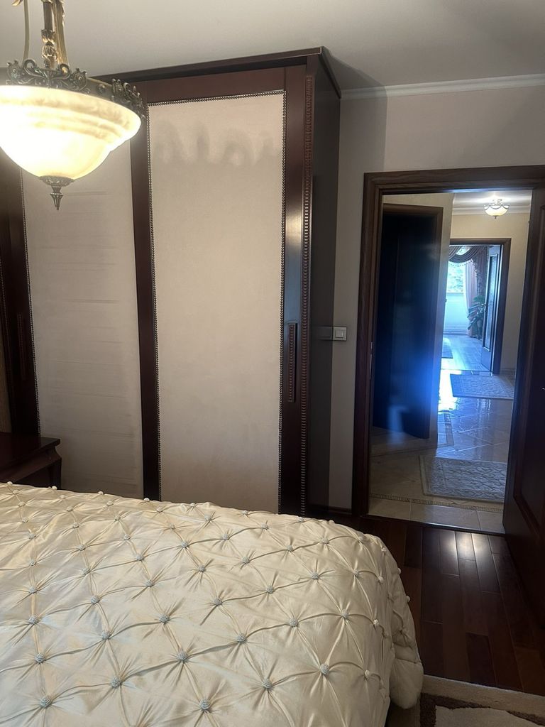 Продава се Тристаен апартамент в Благоевград, Идеален център - 125 кв.м за 1840 €/кв.м - Снимка #16