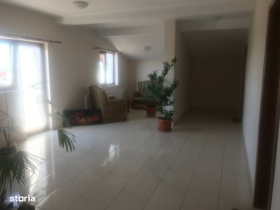 Inchiriere - spatii pentru birouri, intre 4-8 birouri individuale