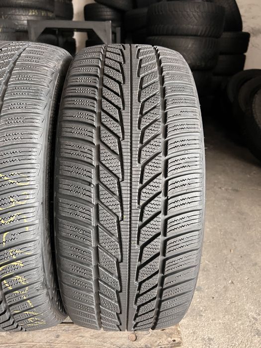 4 anvelope iarna 235/40/19 , hankook !
