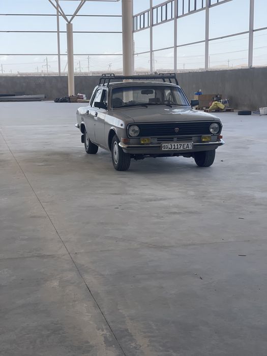 Volga 2410 sotiladi