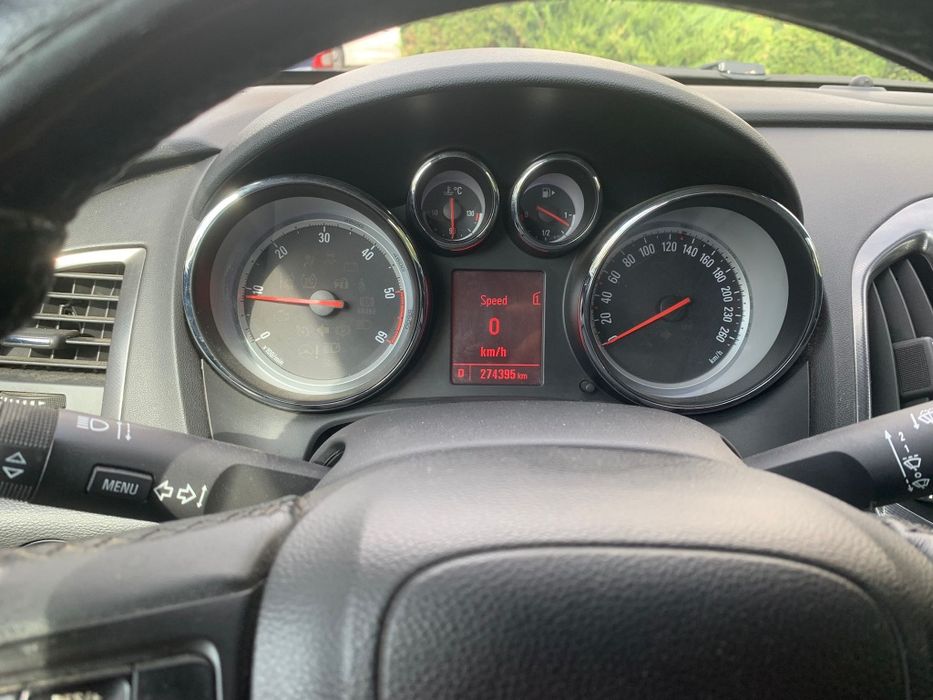 Opel Astra 2.0 CDTI  (2012)