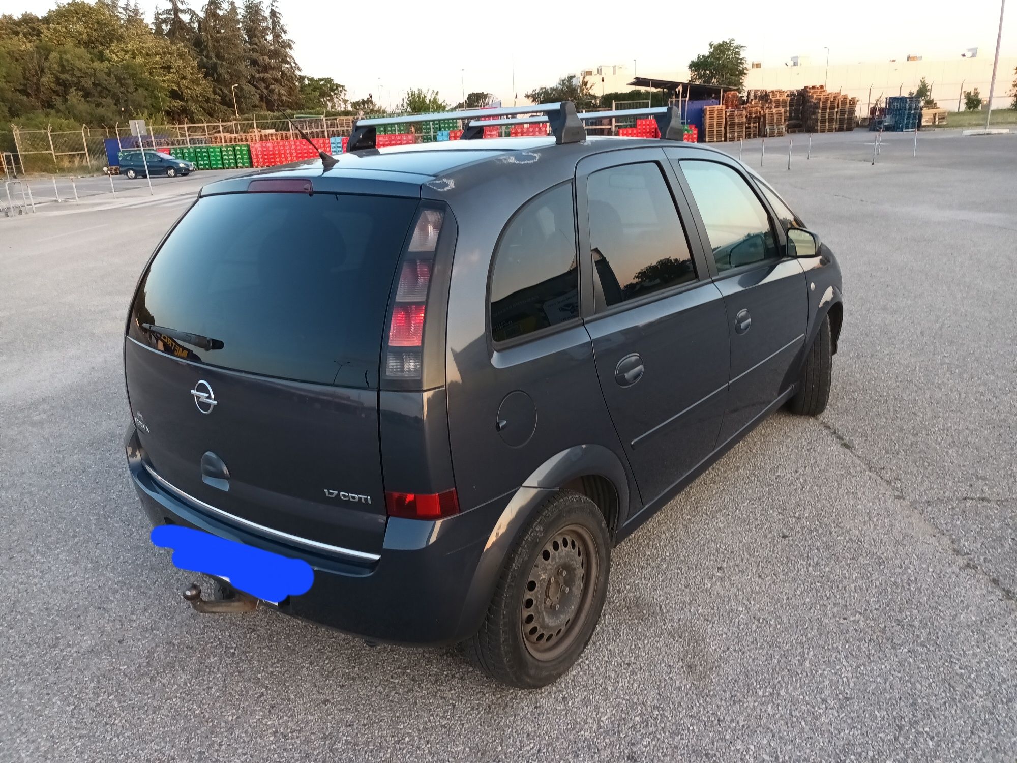 Продавам Opel Meriva