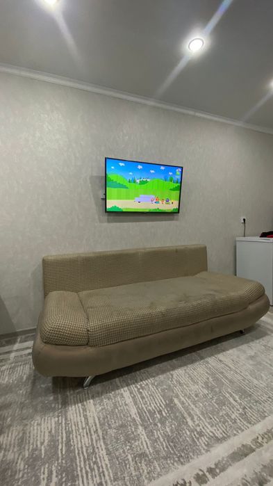 Отдам диван даром