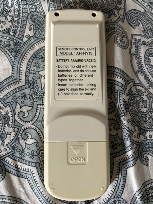 Telecomanda aer conditionat Fujitsu AR-RY13 + suport prindere