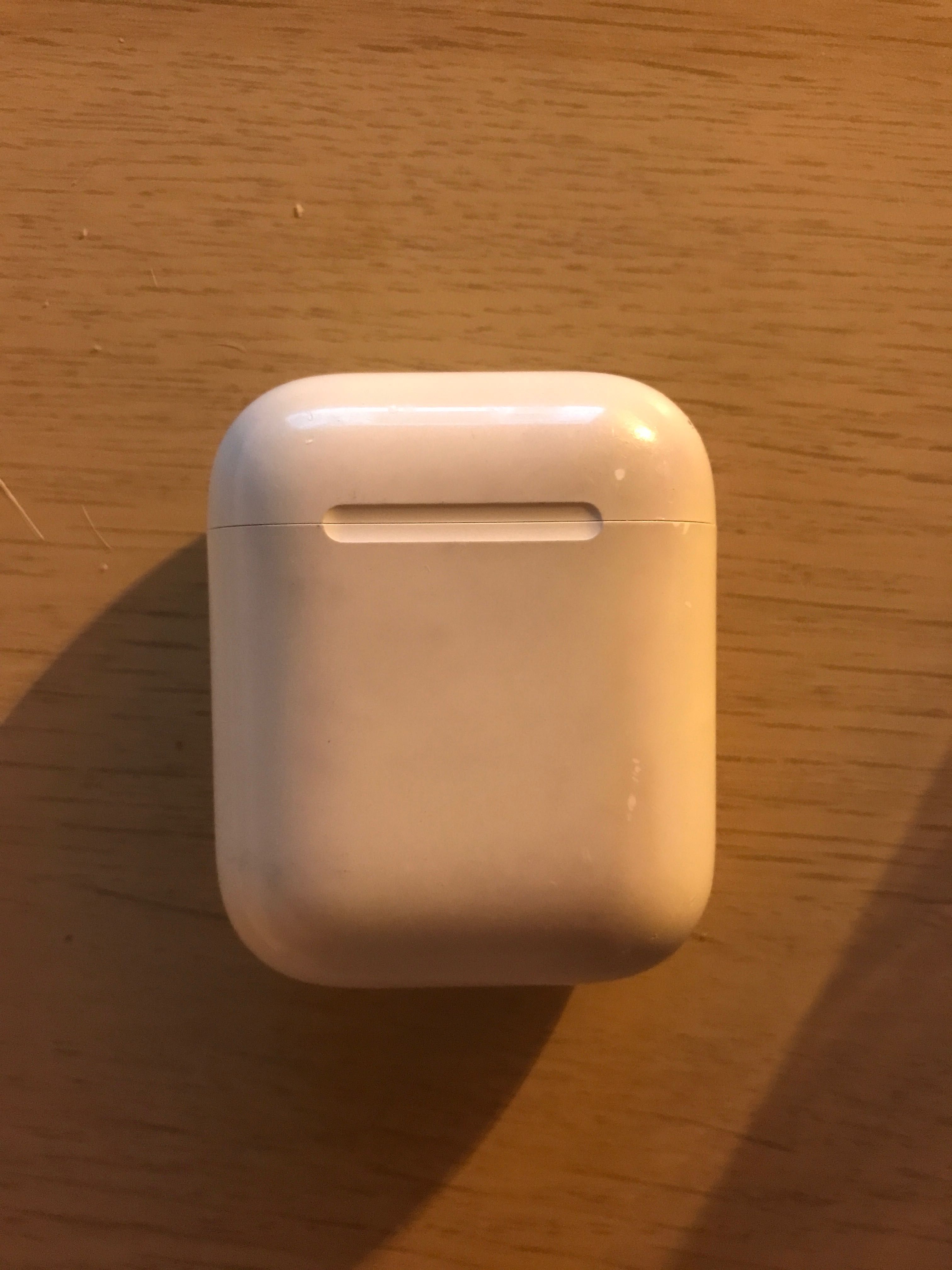 Air pods box (generation 1) no air pods