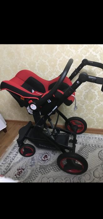Детская коляска. Фирма Belecoo