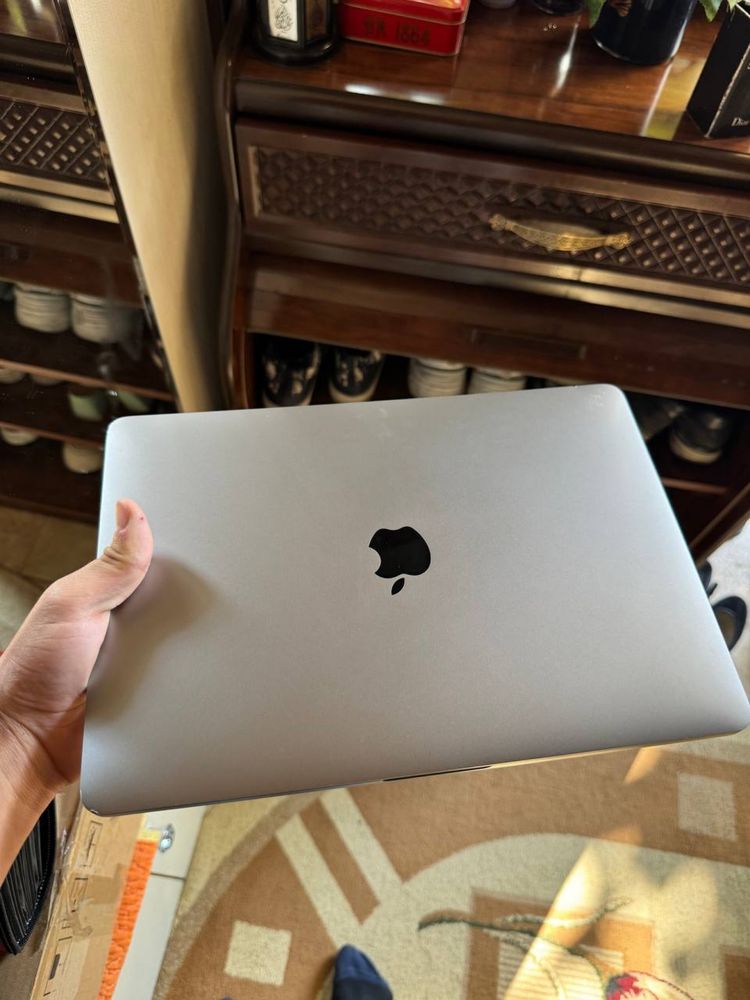 MacBook Pro 13inch 2019 Core-i5