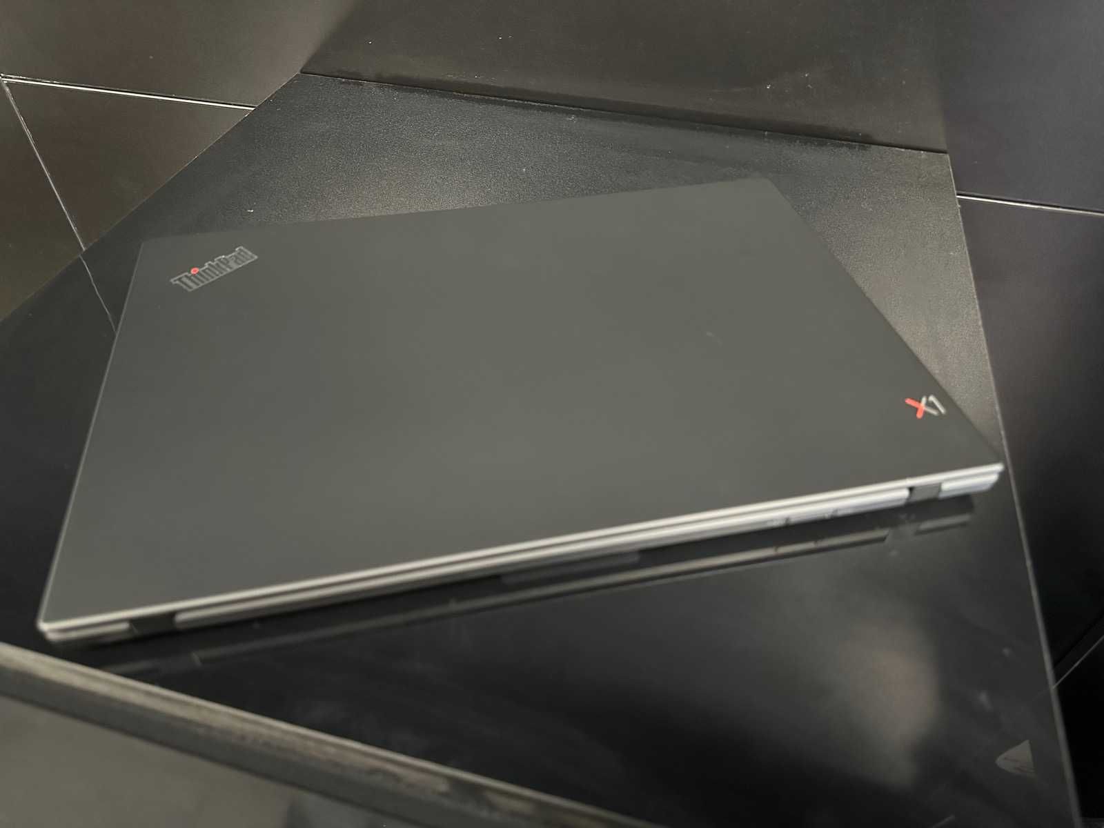 Лаптоп Lenovo ThinkPad X1 Carbon